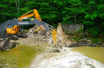 River Dam Removal